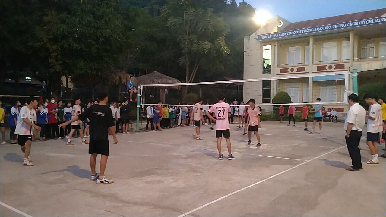 Một số trận đấu sau Khai mạc đại hội TDTT